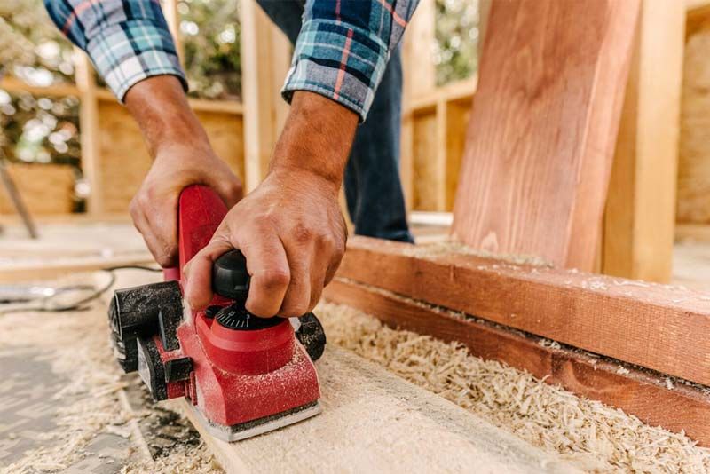 Licensed and insured fencing contractor